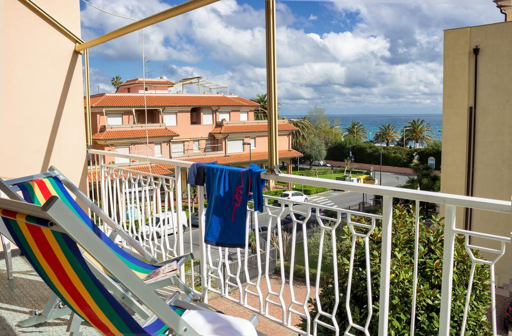 Ligure Residence Borgio Verezzi Εξωτερικό φωτογραφία