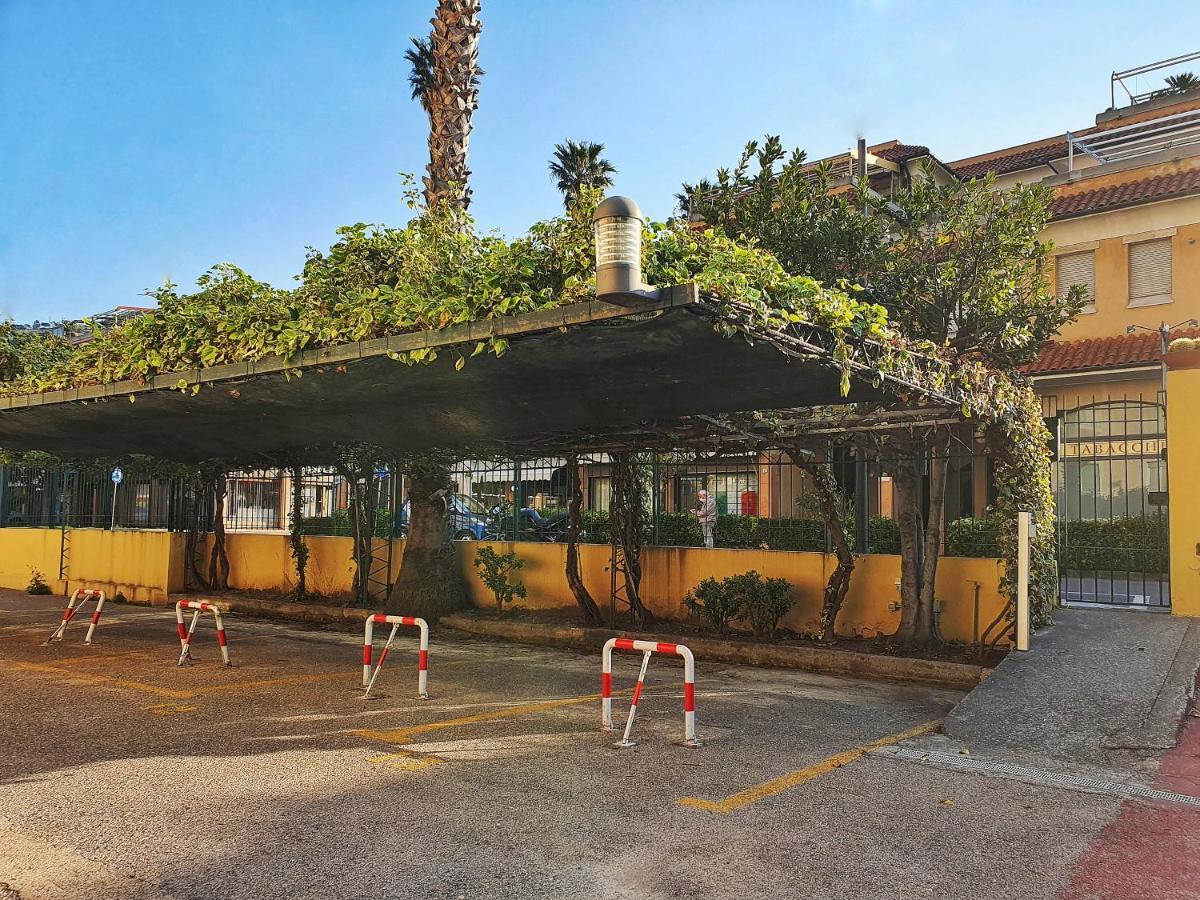 Ligure Residence Borgio Verezzi Εξωτερικό φωτογραφία